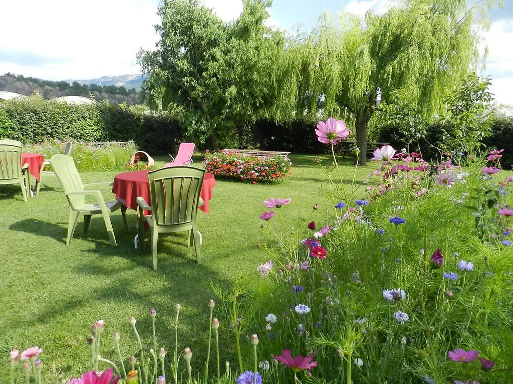 Le Petit Caboulot En Pleine Nature Vaumeilh 2*,